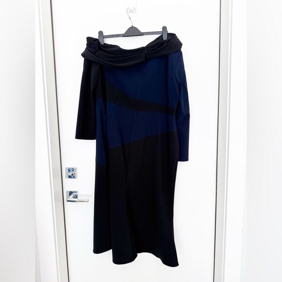 Christian Siriano Plus Size Draped Color-Block Evening Dress - Picture 7 of 7